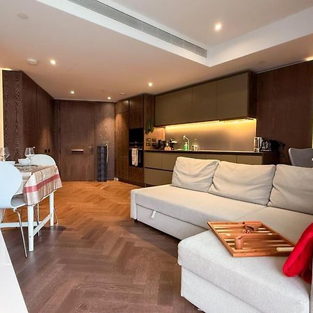 Luxury Apartment Steps From Battersea Power St And Close To Victoria & Chelsea London Exteriör bild