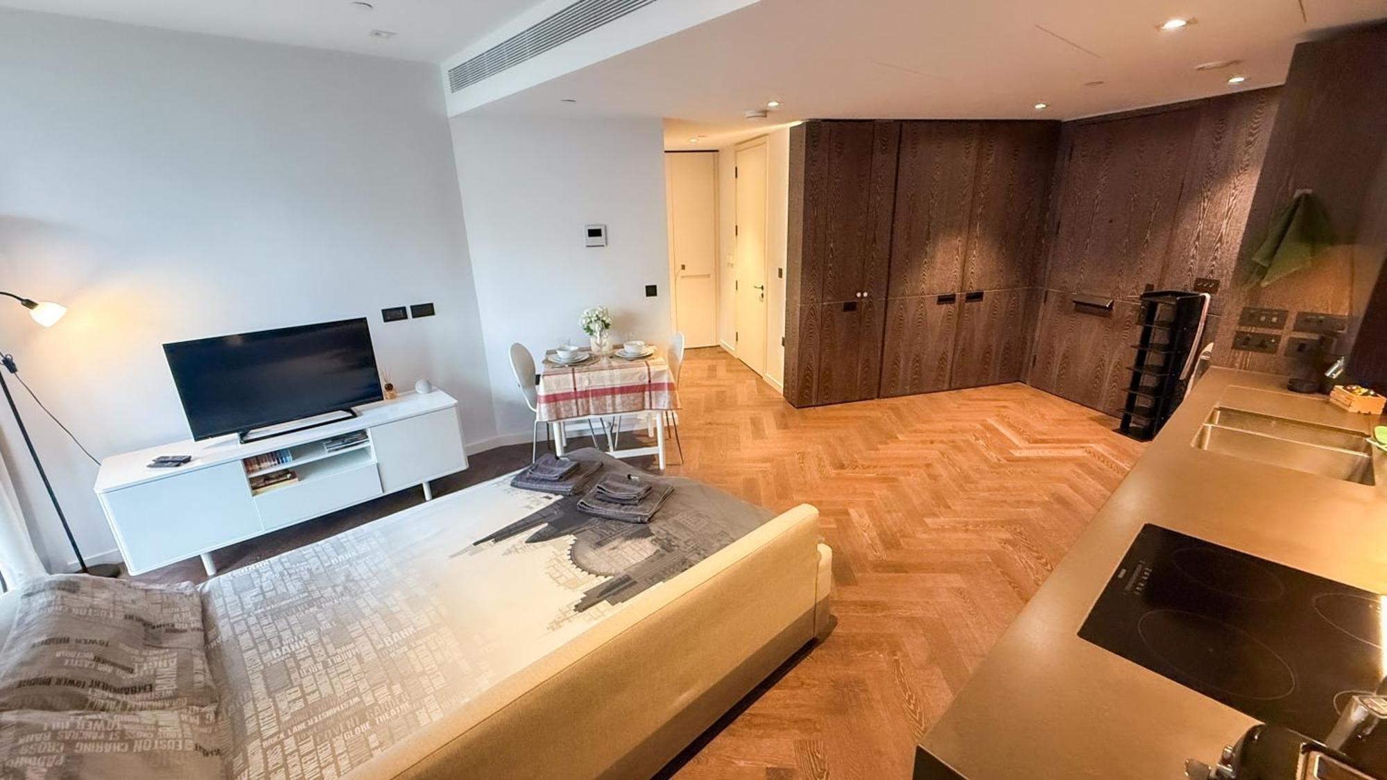 Luxury Apartment Steps From Battersea Power St And Close To Victoria & Chelsea London Exteriör bild
